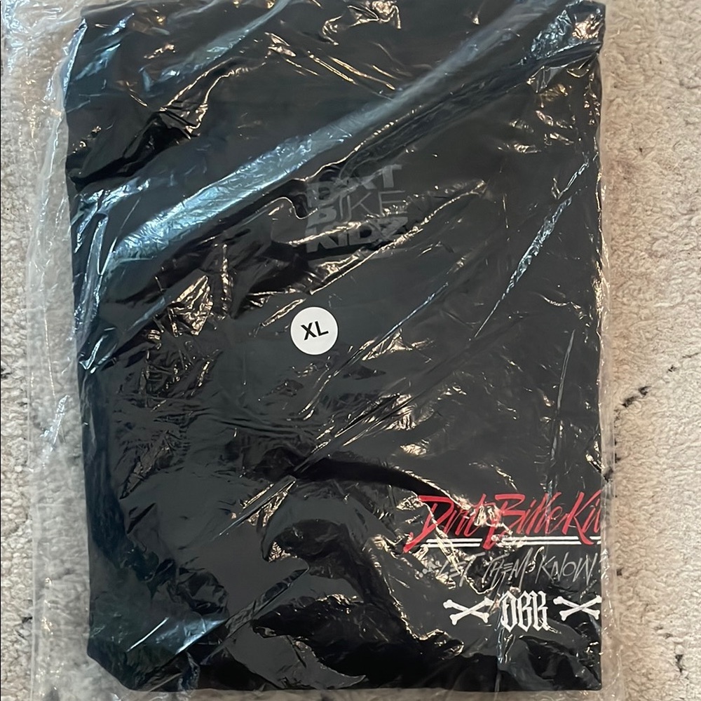Black Graphic T-Shirt XL